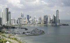 Economía de Panamá se desploma 7.4% durante primer cuatrimestre 2020